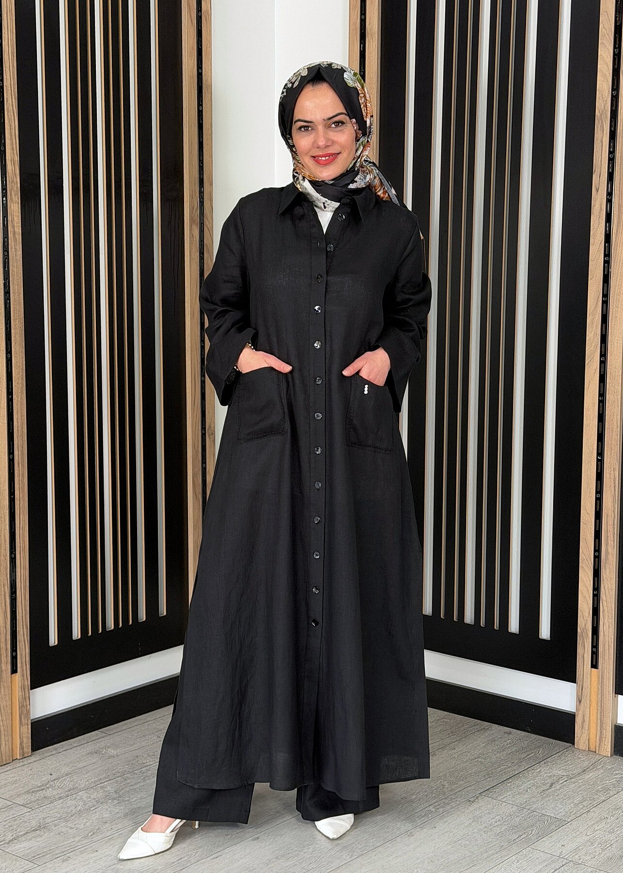 Miss Dalida Nakış Detaylı Düğmeli Uzun Kap BLACK - 4