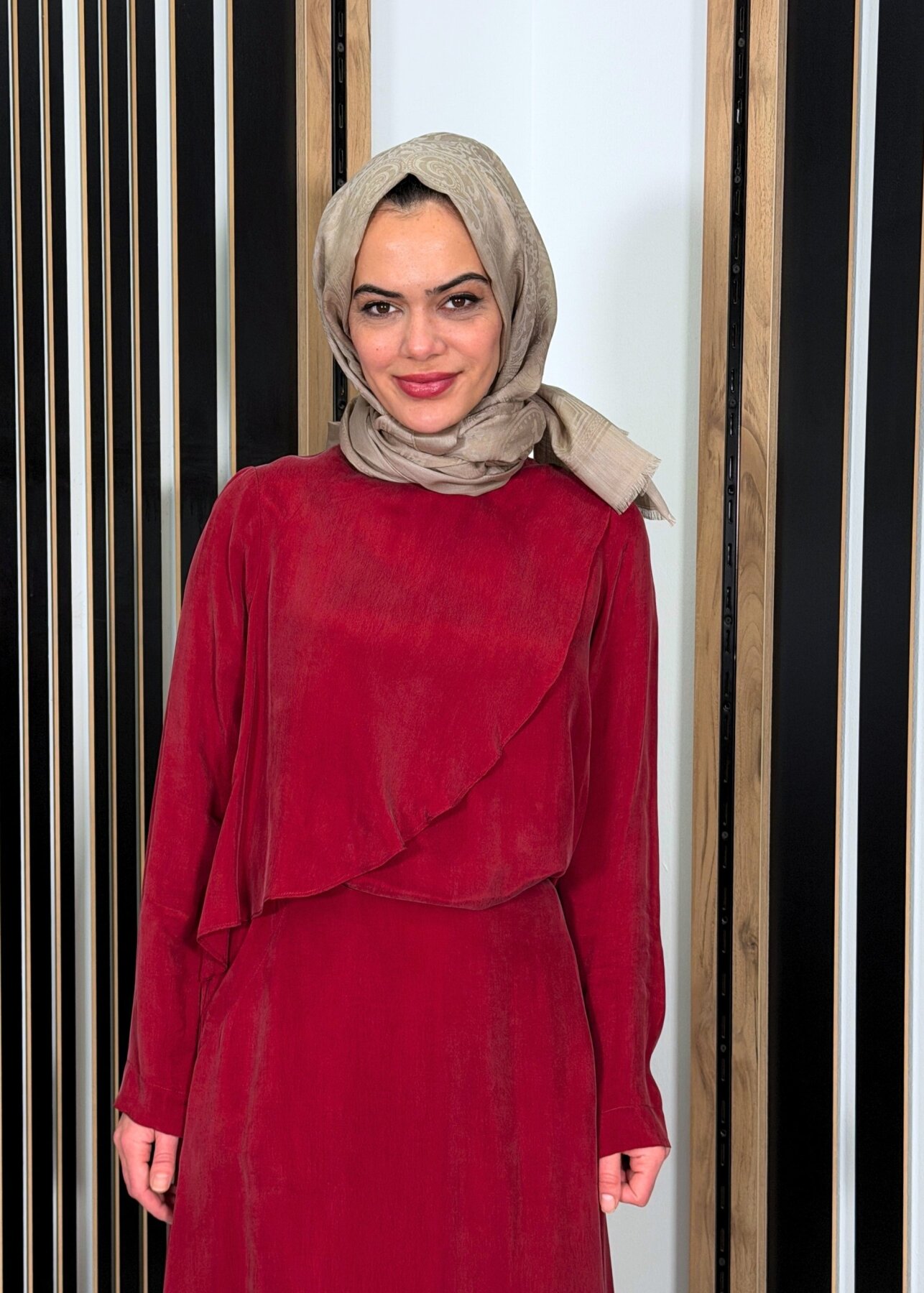 Miss Dalida Ön Kısmı Hareketli Cupro Tunik Cherry - 1