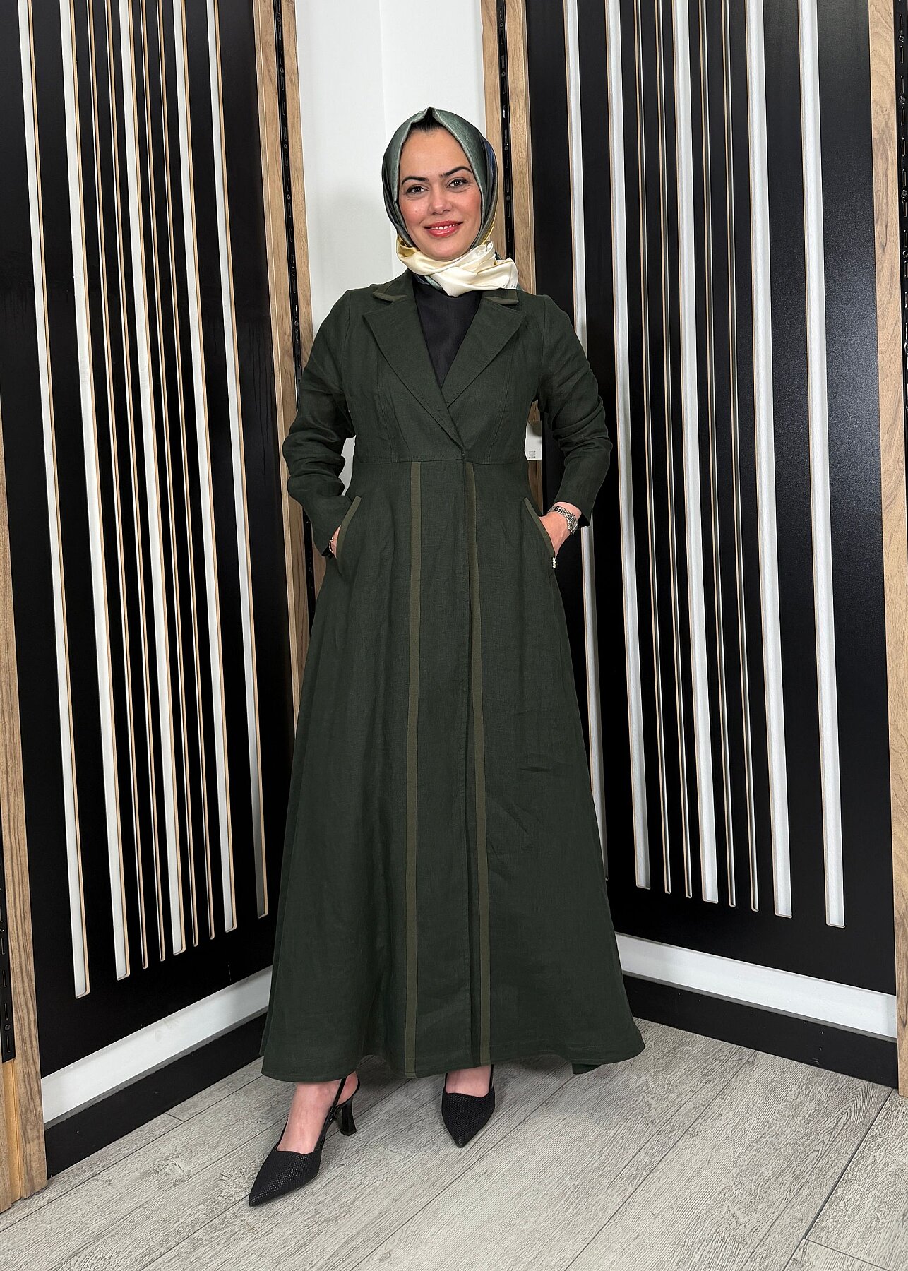 Miss Dalida Triko Tiktaklı Uzun Keten Ceket KHAKİ - 1