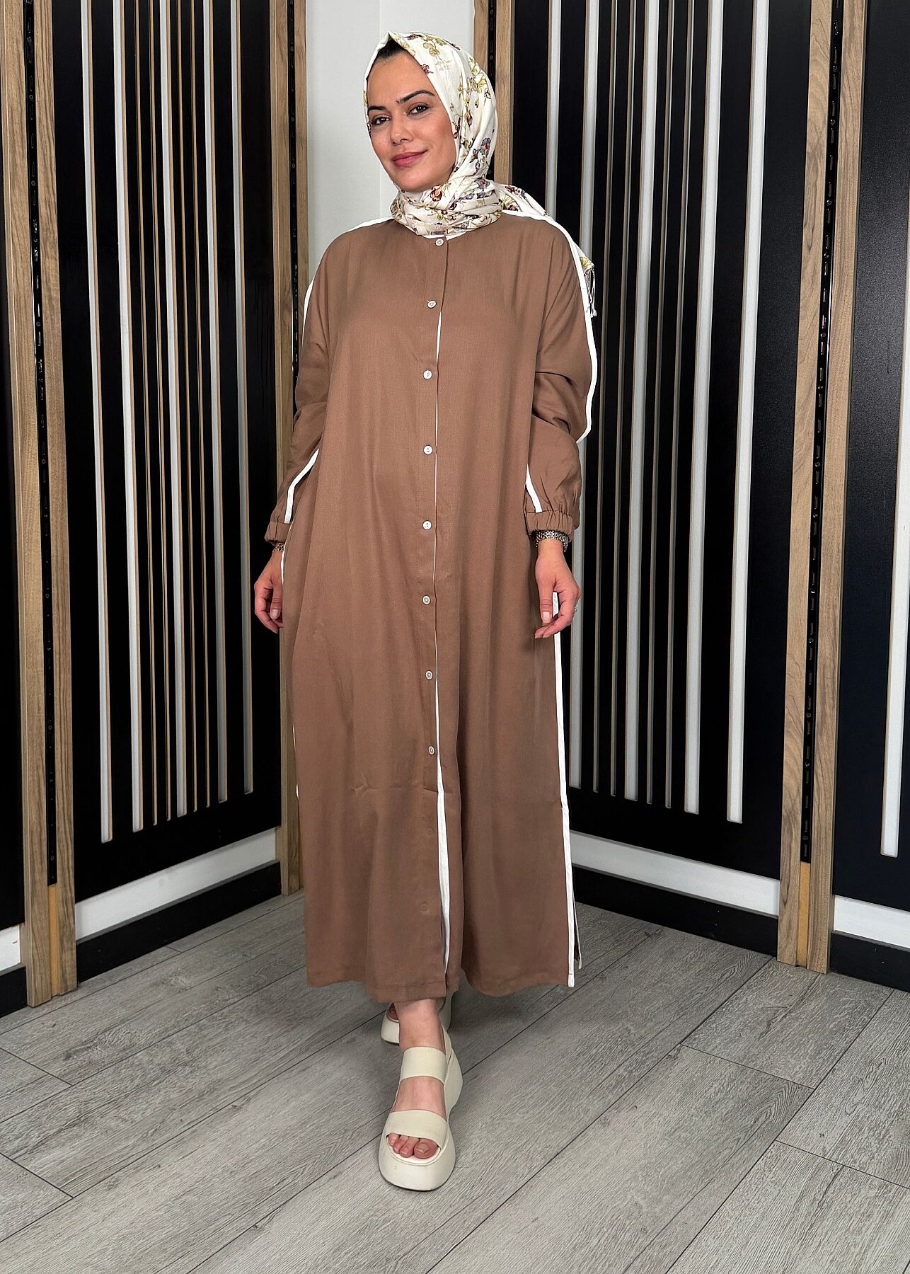 Nazlınur Collection Çizgi Detaylı Yanları Yırtmaçlı Kap KAHVE - 7