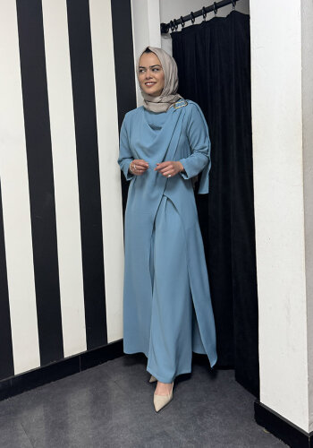 Nazlınur Collection Omuzu Detaylı Konkort Kumaş Takım BEBE MAVİ