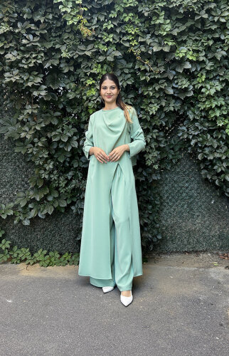 Nazlınur Collection Omuzu Detaylı Konkort Kumaş Takım MİNT