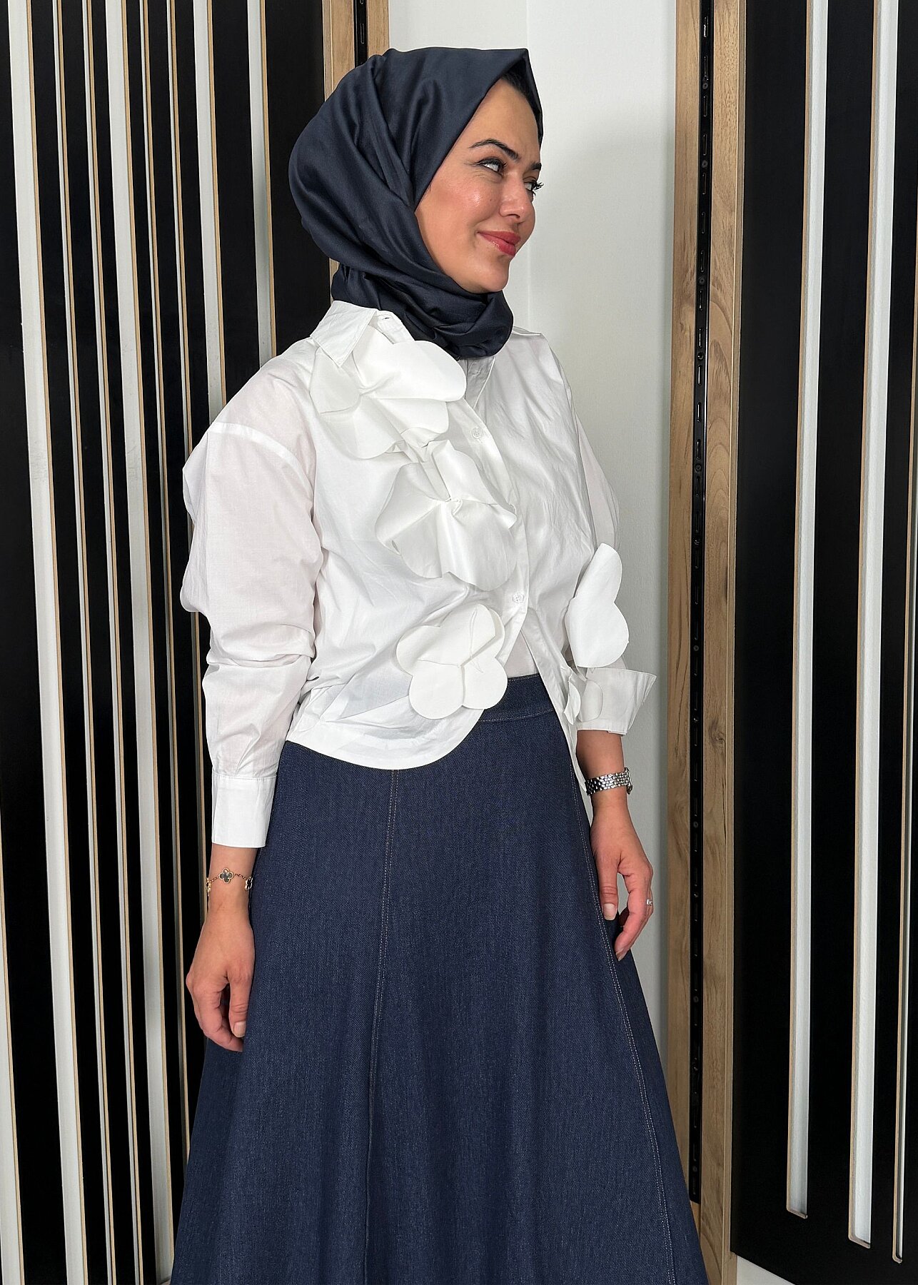 Nazlınur Collection Önü Çiçekli Gömlek BEYAZ - 4