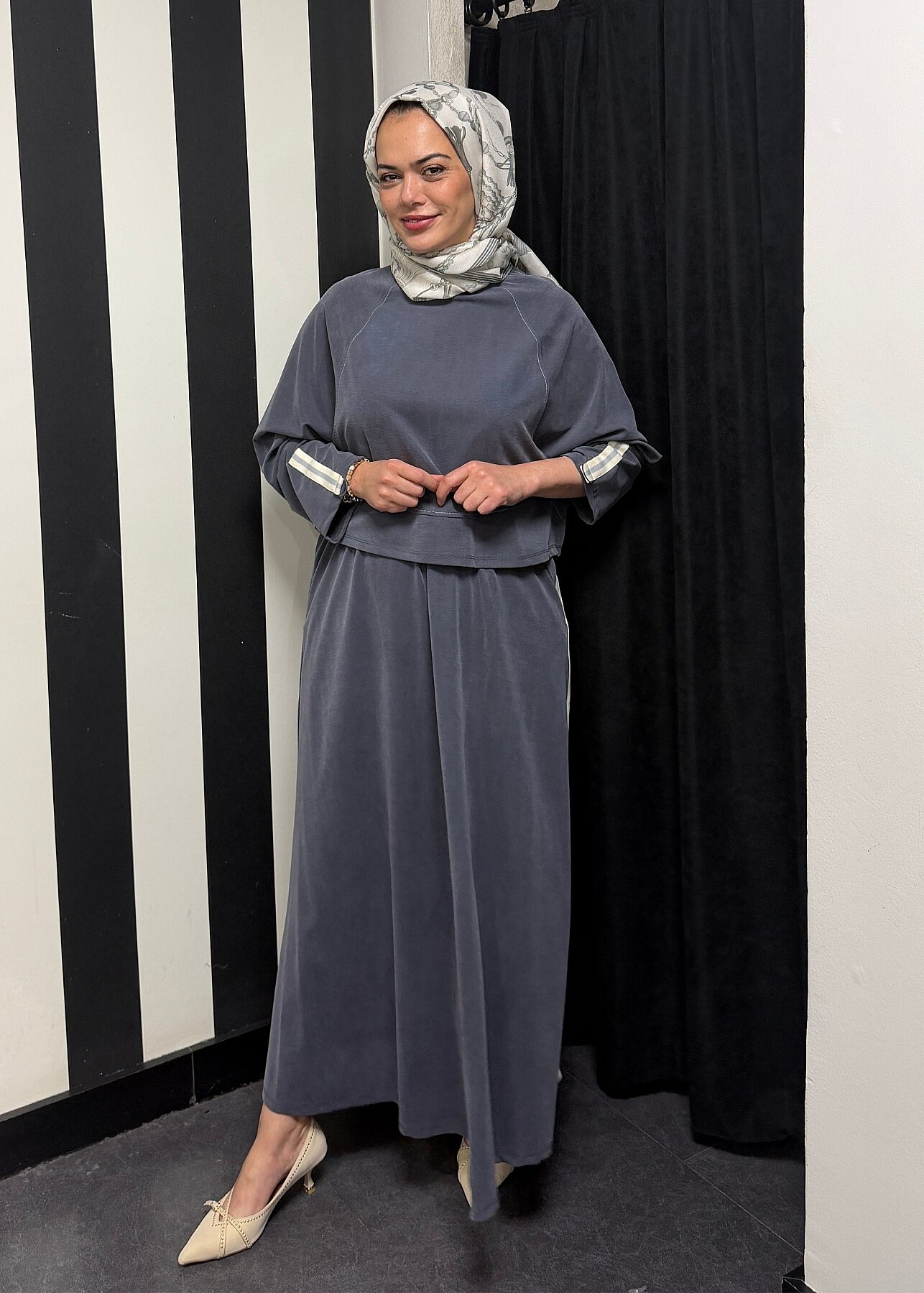 Nazlınur Collection Önü Dikiş Detaylı Şeritli Takım LACİVERT - 1