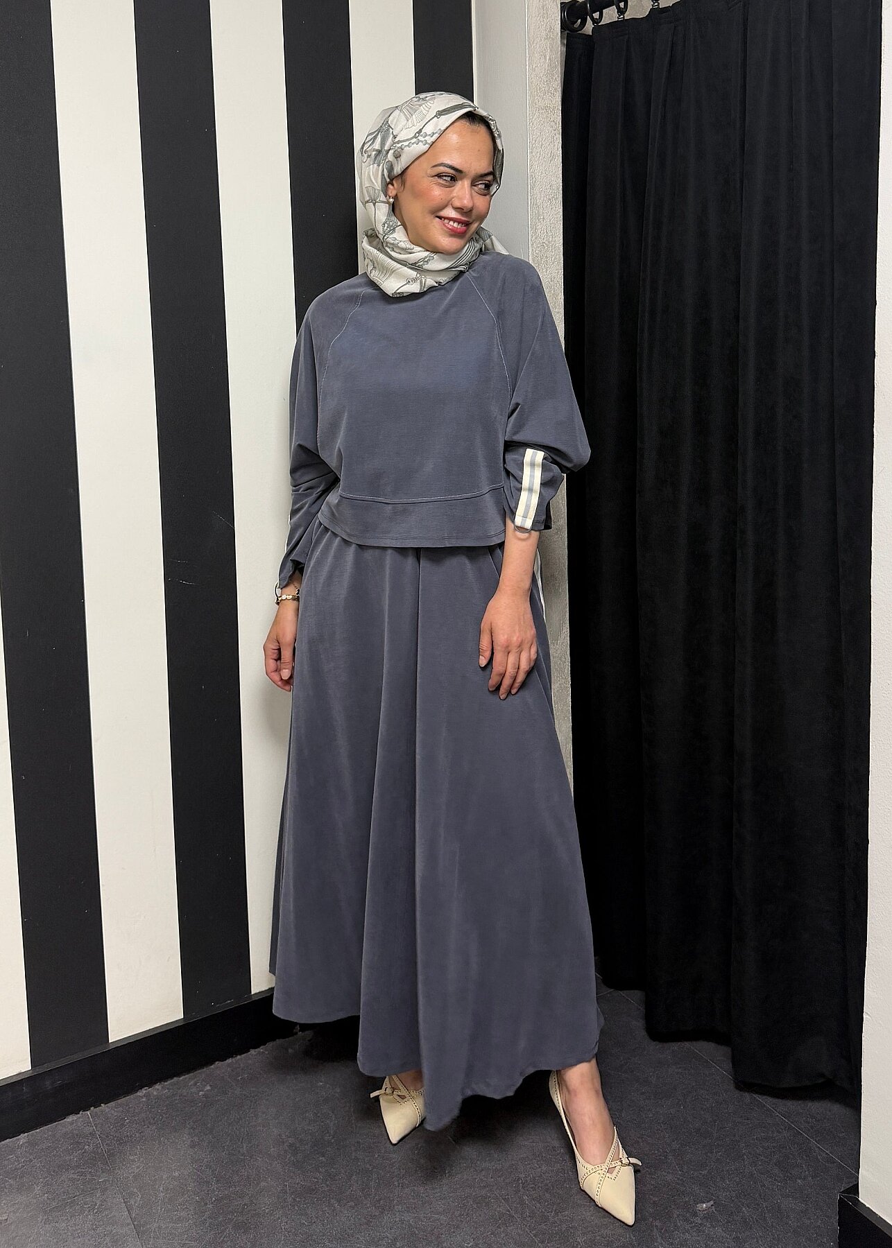 Nazlınur Collection Önü Dikiş Detaylı Şeritli Takım LACİVERT - 2