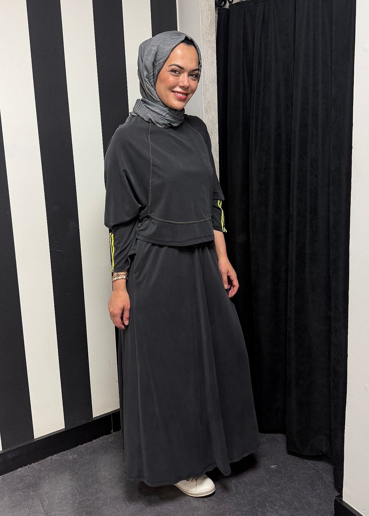 Nazlınur Collection Önü Dikiş Detaylı Şeritli Takım SİYAH - 3