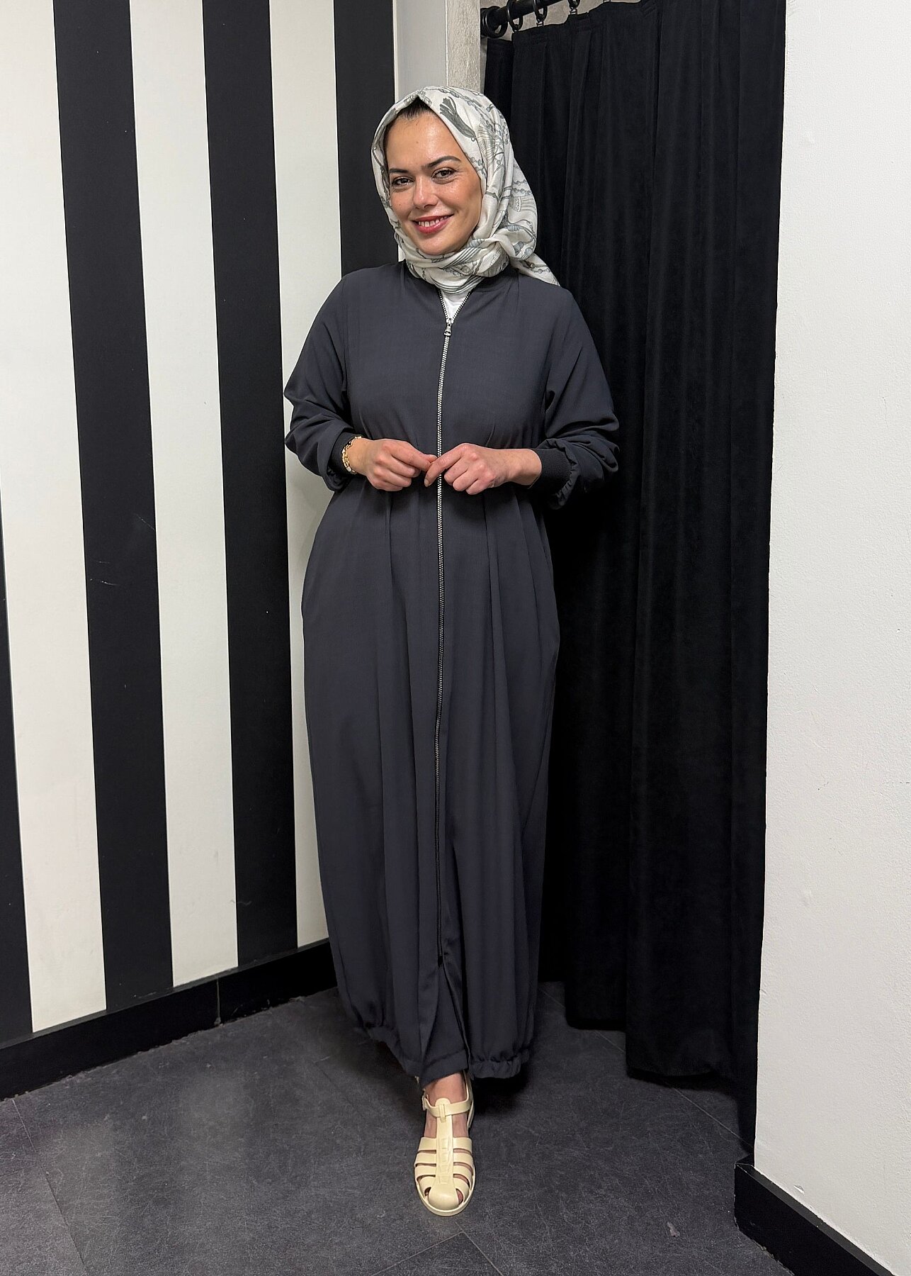 Nazlınur Collection Ribanalı Ferace FÜME - 1