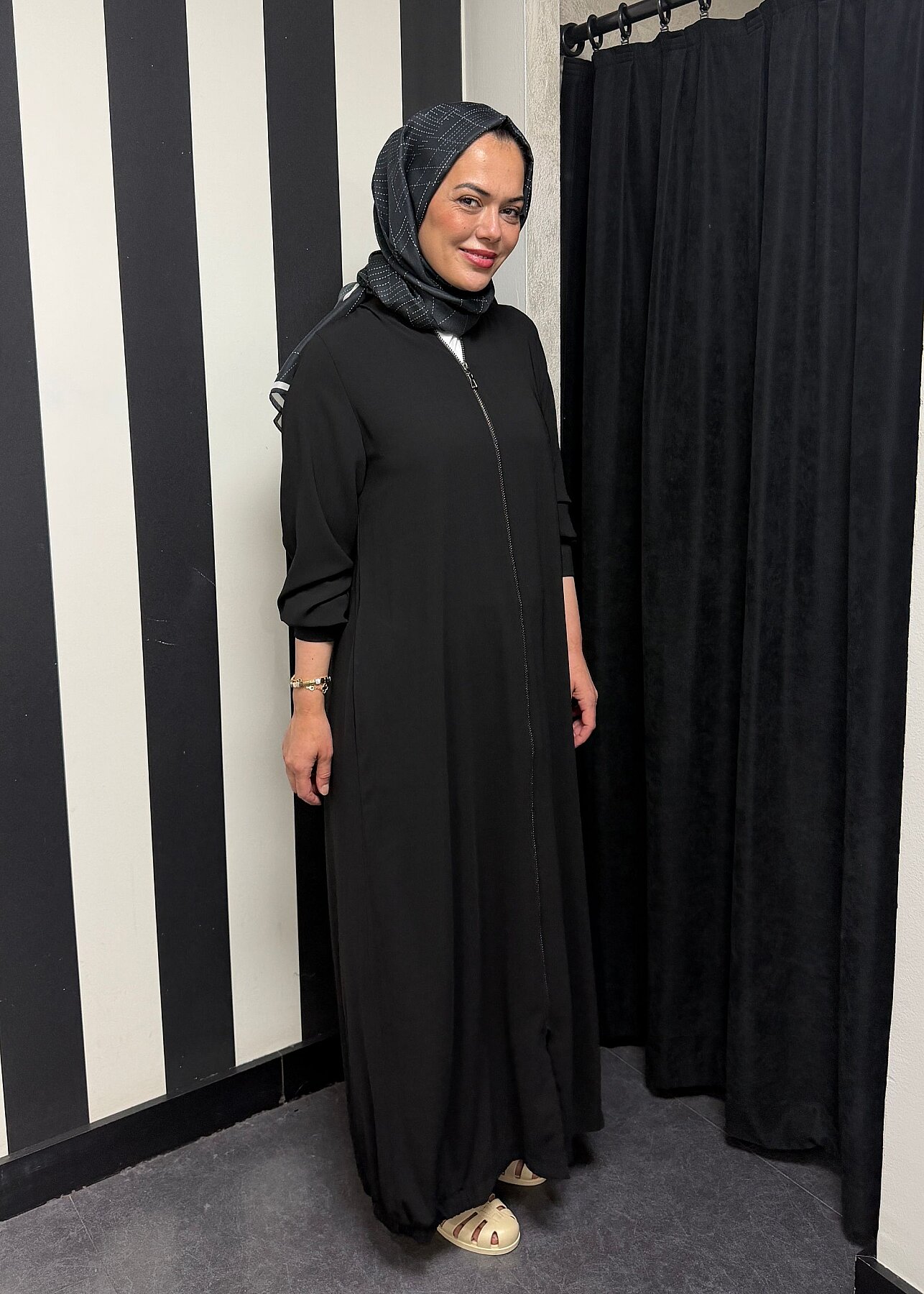 Nazlınur Collection Ribanalı Ferace SİYAH - 4