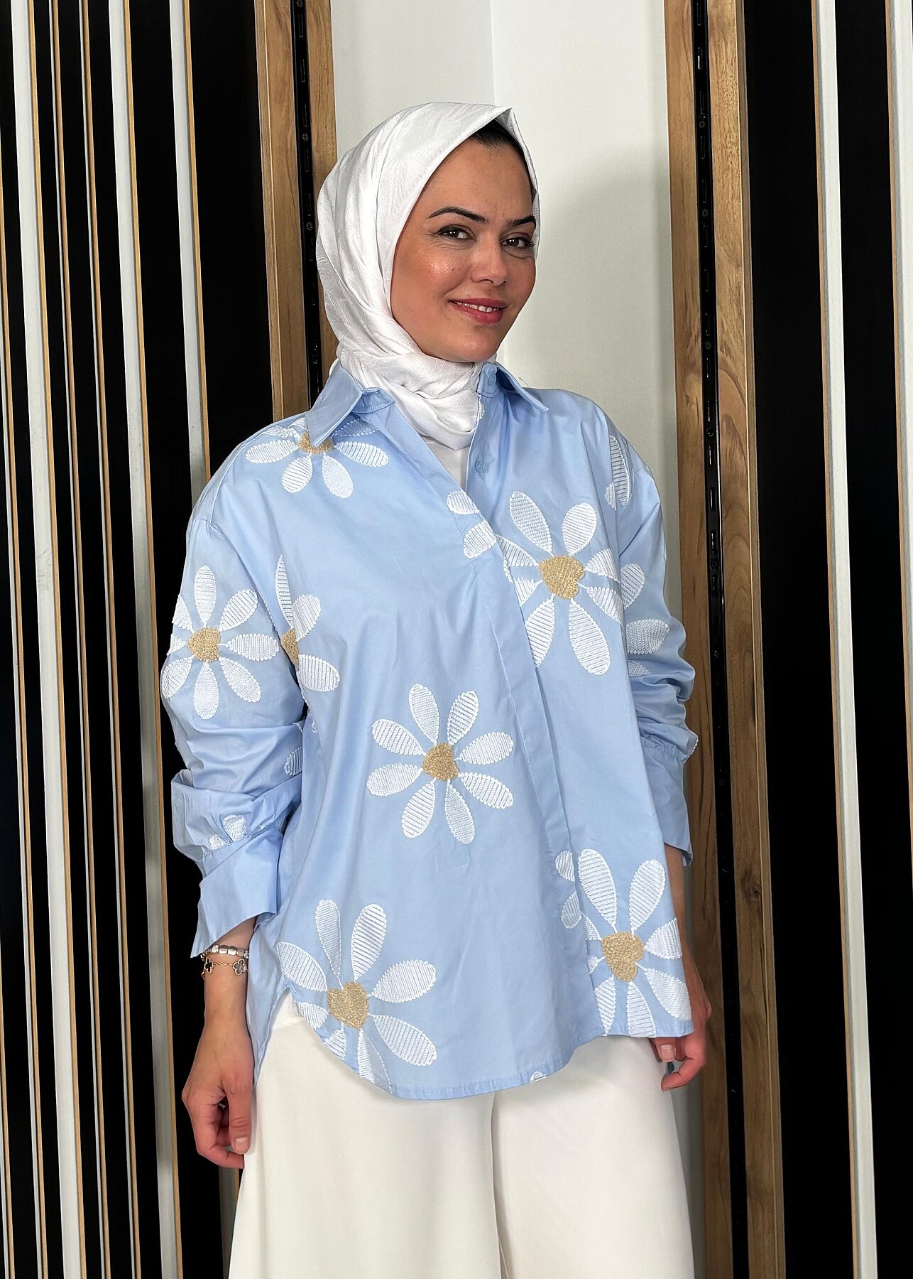Sempre Pul Çiçek İşlemeli Gömlek BLUE - 3