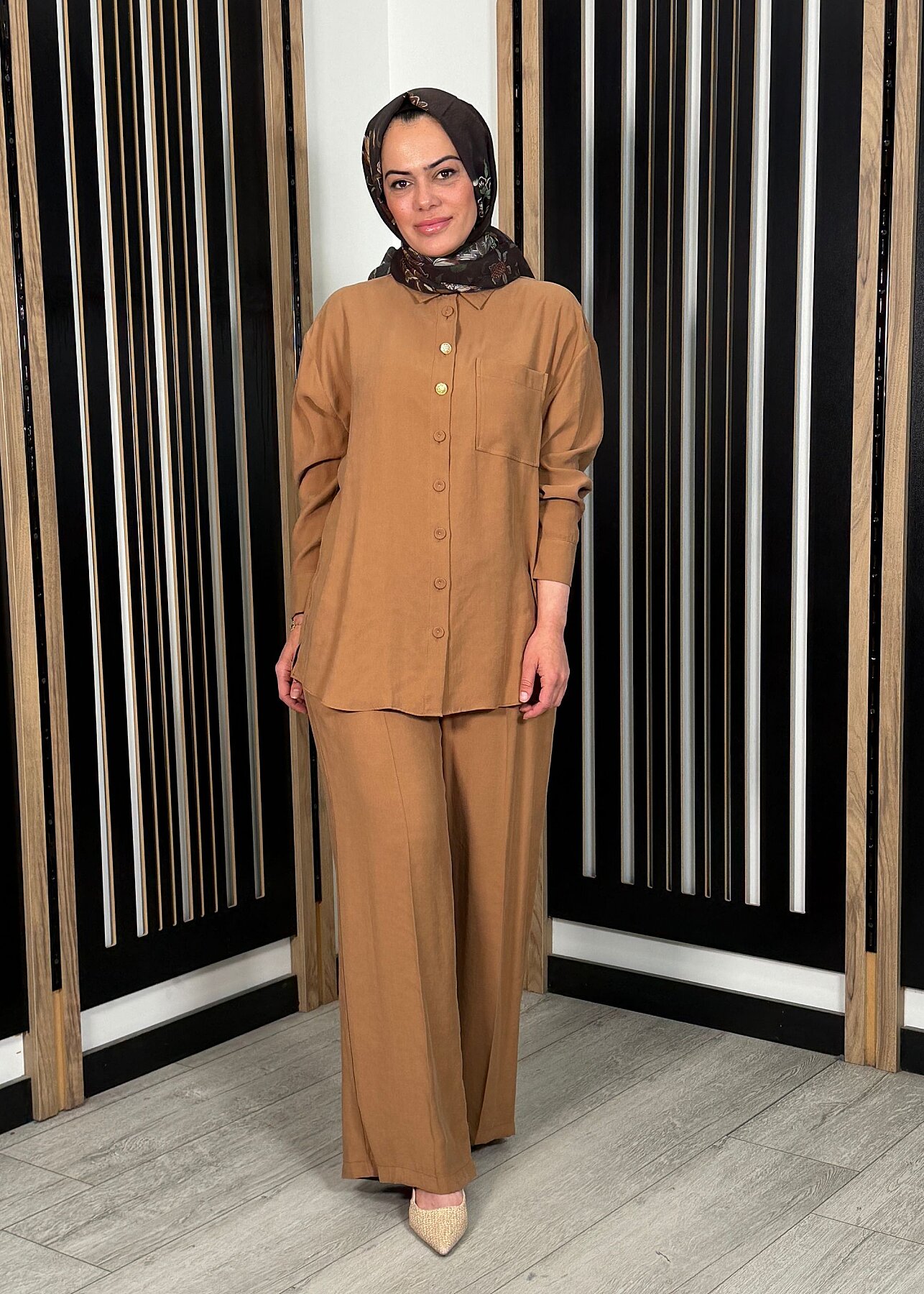 Qupra Sırtı Fermuar Aksesuarlı Modal Takım CAMEL - 2